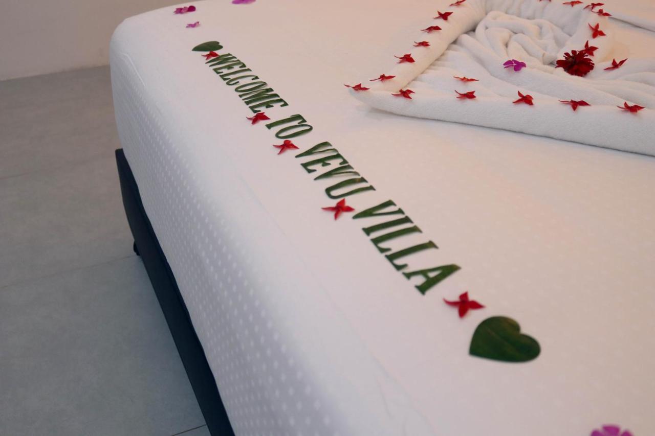 Vevu Villa Fenfushi Екстериор снимка